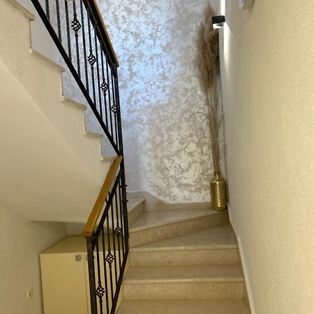 Apartmani Arapovic Башка-Вода Екстер'єр фото