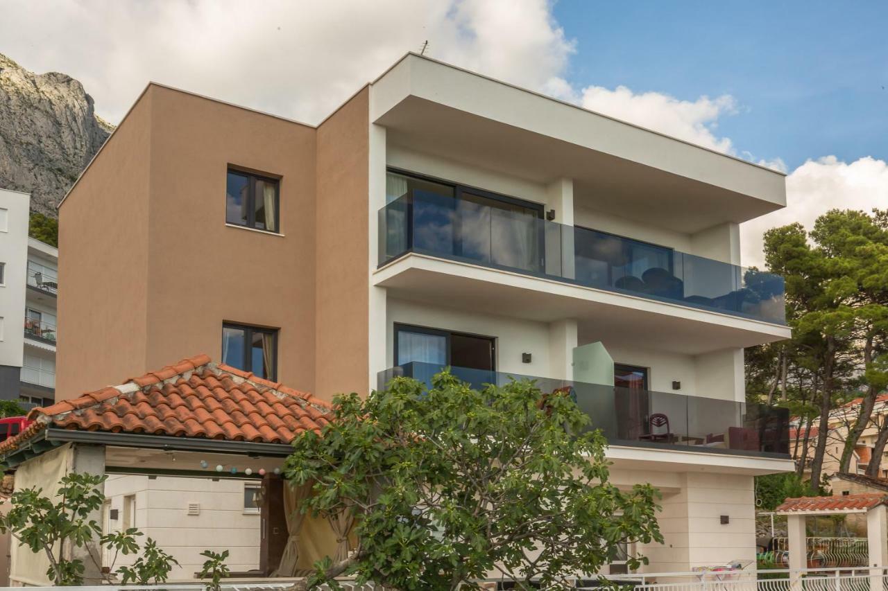 Apartmani Arapovic Башка-Вода Екстер'єр фото