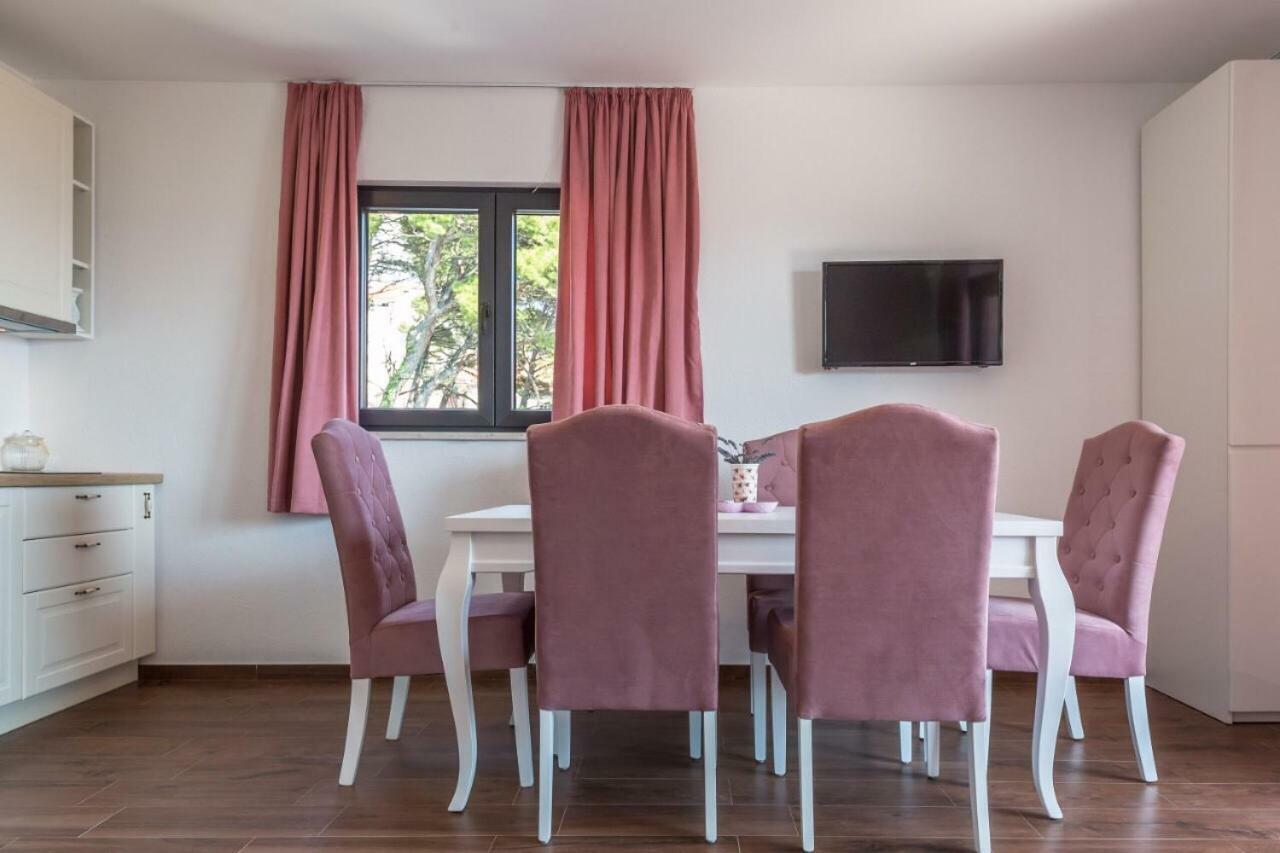 Apartmani Arapovic Башка-Вода Екстер'єр фото